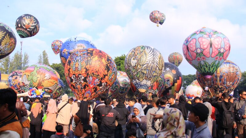 Acara Puncak Acara Festival Balon Udara 2024 di Wonosobo